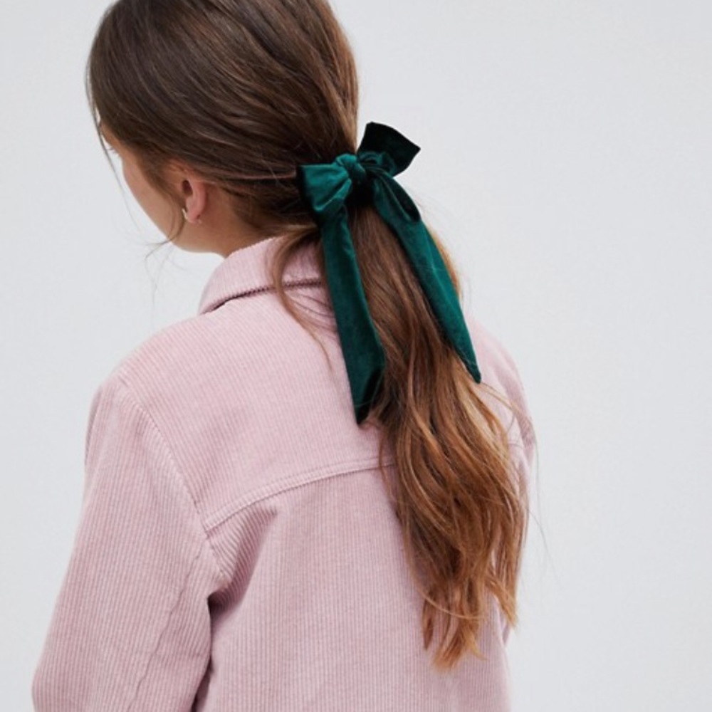 Velvet Hair Bow! ❤️